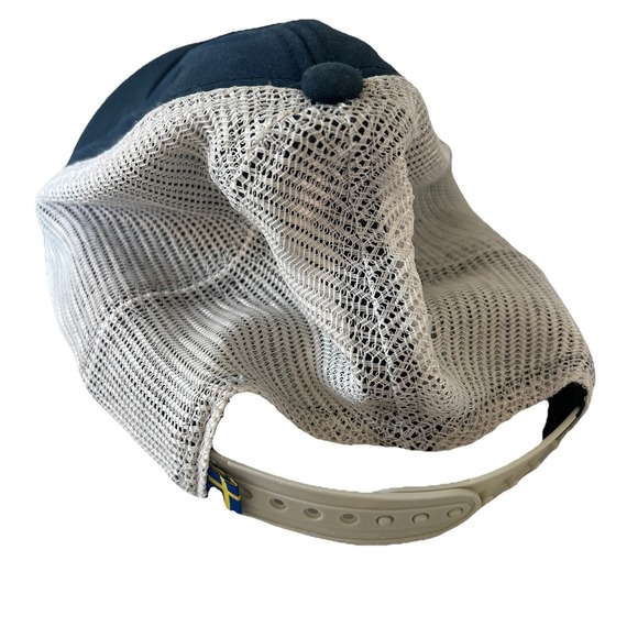 Fjallraven Snapback Hat for Hiking Size S/M Trucker Cap - Picture 2 of 4